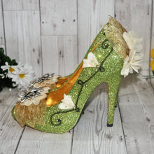 Load image into Gallery viewer, Tiana