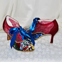 Load image into Gallery viewer, Beauty and the Beast Booties