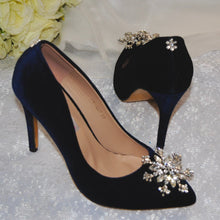 Load image into Gallery viewer, Winter