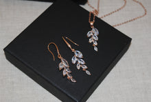 Load image into Gallery viewer, Bridesmaid Jewellery Set