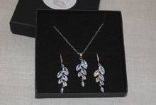 Load image into Gallery viewer, Bridesmaid Jewellery Set