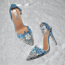 Load image into Gallery viewer, Elsa