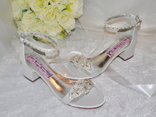 Load image into Gallery viewer, Block Heels with Crystal Embellishments