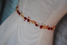Load image into Gallery viewer, Rose Bridal Belt