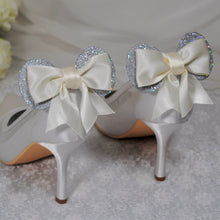 Load image into Gallery viewer, Mouse Ear Shoe Clips