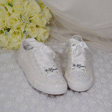 Load image into Gallery viewer, Glitter Trainers | White
