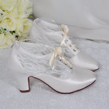 Load image into Gallery viewer, Block Heel Boots | White or Ivory