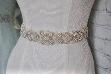 Load image into Gallery viewer, Bridal Belt