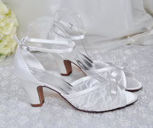 Load image into Gallery viewer, Lace Block Heel Sandals | Ivory or White