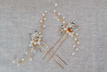 Load image into Gallery viewer, Gold & Pearl Hair Pin