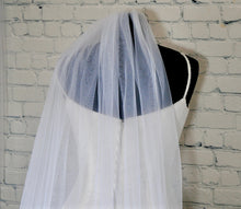 Load image into Gallery viewer, Single Tier Edged Veil | 75cm-500cm | White, Ivory, Champagne