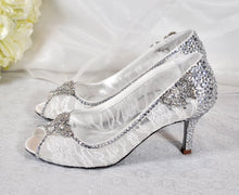 Load image into Gallery viewer, Cinderella