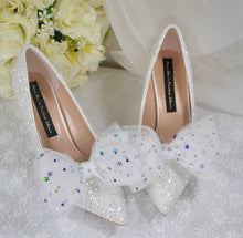 Load image into Gallery viewer, Celestial Shoe Bow Clips