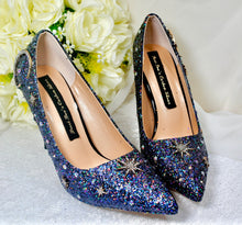 Load image into Gallery viewer, Astra - Dark