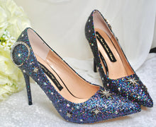 Load image into Gallery viewer, Astra - Dark