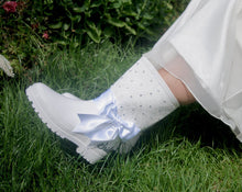 Load image into Gallery viewer, Bridal Wellies
