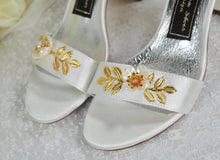 Load image into Gallery viewer, Block Heel with Floral Detail