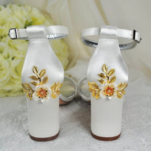 Load image into Gallery viewer, Block Heel with Floral Detail