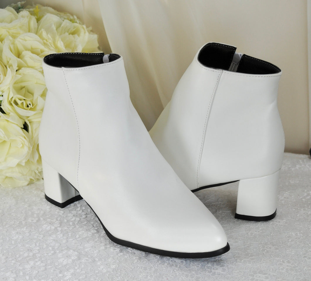 Simply Beautiful Block Heel Bridal Boots, White Wedding Shoes, Soft Ankle Boots