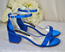 Load image into Gallery viewer, Satin Block Heel Sandals