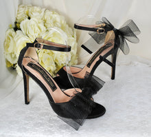 Load image into Gallery viewer, Large Bow Heels | Black or White