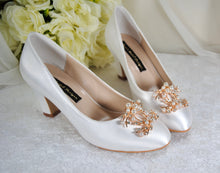 Load image into Gallery viewer, Pearl & Rhinestone Gold Clips