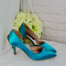 Load image into Gallery viewer, Teal Satin Bridal Set: Handmade Clutch, Fascinator, Heels
