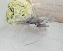 Load image into Gallery viewer, Silver Grey Fascinator Hat and Satin Clutch Bag Set
