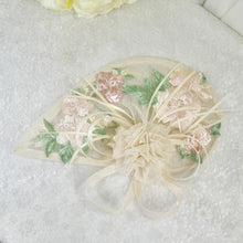 Load image into Gallery viewer, Ivory &amp; Pink Fascinator Hat and Clutch Bag Set: Floral Embroidered Bridal Hatinator
