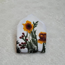 Load image into Gallery viewer, Embroidered Wildflower Mens Tie: Floral Wedding Necktie
