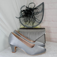 Load image into Gallery viewer, Pewter Dark Grey Satin Bridal Set: Block Heel Shoes, Clutch Bag &amp; Sinamay Fascinator
