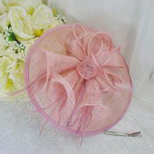 Load image into Gallery viewer, Handmade Dusky Pink Fascinator Hat and Satin Clutch Bag Set
