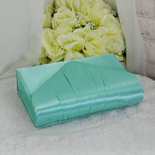 Load image into Gallery viewer, Mint Green Satin Clutch Bag and Fascinator Set
