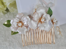 Load image into Gallery viewer, Pearlescent Pink Bridal Hair Comb, Gold Wedding Accessories
