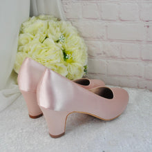 Load image into Gallery viewer, Handmade Pink Satin Bridal Set: Block Heel Shoes, Clutch, Fascinator
