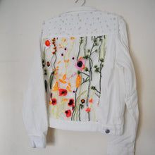 Load image into Gallery viewer, Custom Floral Bridal Jacket with Pearls, White Wedding Denim Jacket for Bride with Flower Embroidered Panel
