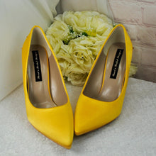 Load image into Gallery viewer, Yellow Satin Wedding Heels: Cherry Blossom Bridal Shoes UK6/US8.5
