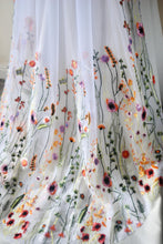 Load image into Gallery viewer, White Embroidered Floral Wedding Veil: 250cm Chapel Length, with Silver Comb
