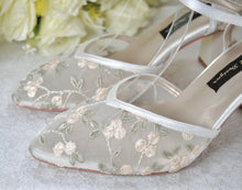 Load image into Gallery viewer, Bridal Block Heel Shoes – Floral Embroidered Ivory Wedding Heels, Comfortable Satin Sandals
