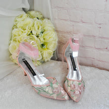 Load image into Gallery viewer, Pink Satin Bridal Set: Embroidered Heels, Clutch, Fascinator
