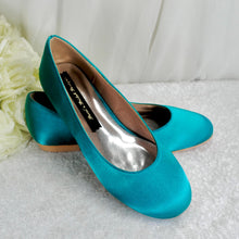 Load image into Gallery viewer, Teal Satin Bridal Set | Handmade Flat Shoes, Clutch Bag &amp; Fascinator

