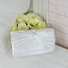 Load image into Gallery viewer, White Wedding Fascinator Hatinator &amp; Clutch Bag Set
