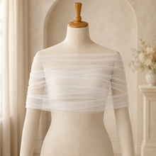 Load image into Gallery viewer, Bolero &amp; Sleeves/Gloves
