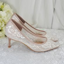 Load image into Gallery viewer, Nude Lace Pointed Toe Court Shoes - UK5 - Ready to Dispatch
