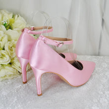 Load image into Gallery viewer, Pink Satin Pointed Toe Bridal Shoes - UK4 - Ready to Dispatch
