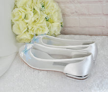 Load image into Gallery viewer, Blue Butterfly Flats
