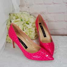 Load image into Gallery viewer, LAST ONE Hot Pink 8cm Heel Pointed Toe Court Shoes Size UK4/US6.5
