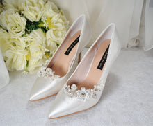 Load image into Gallery viewer, Satin Shoes with Floral Shoe Clip

