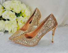 Load image into Gallery viewer, Gold Glitter Vine Heels Size UK4 / US6.5
