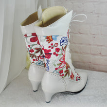Load image into Gallery viewer, Floral Bridal Boots - Lace Up Patterned Wedding Boot
